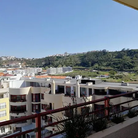 2 Bed Flat - Sleeps 4 - Parking - Wifi Apartment Nazare